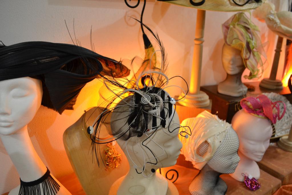 Les Ateliers D'Art Bed and Breakfast Roanne Eksteriør billede